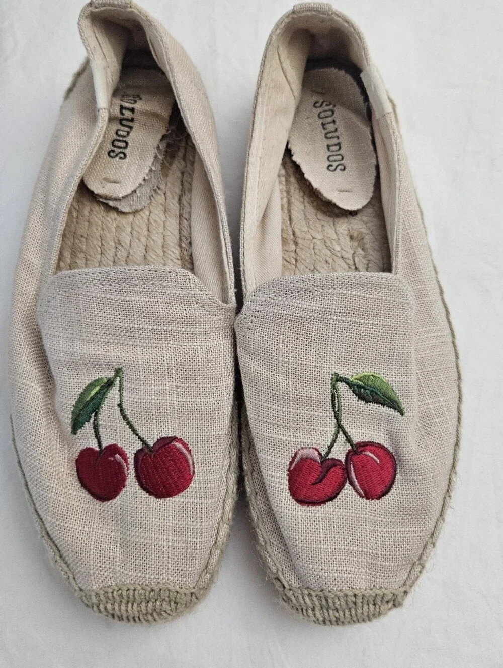 Soludos Beige Canvas Cherry Embroidered Slip-On Espadrilles Size 7.5